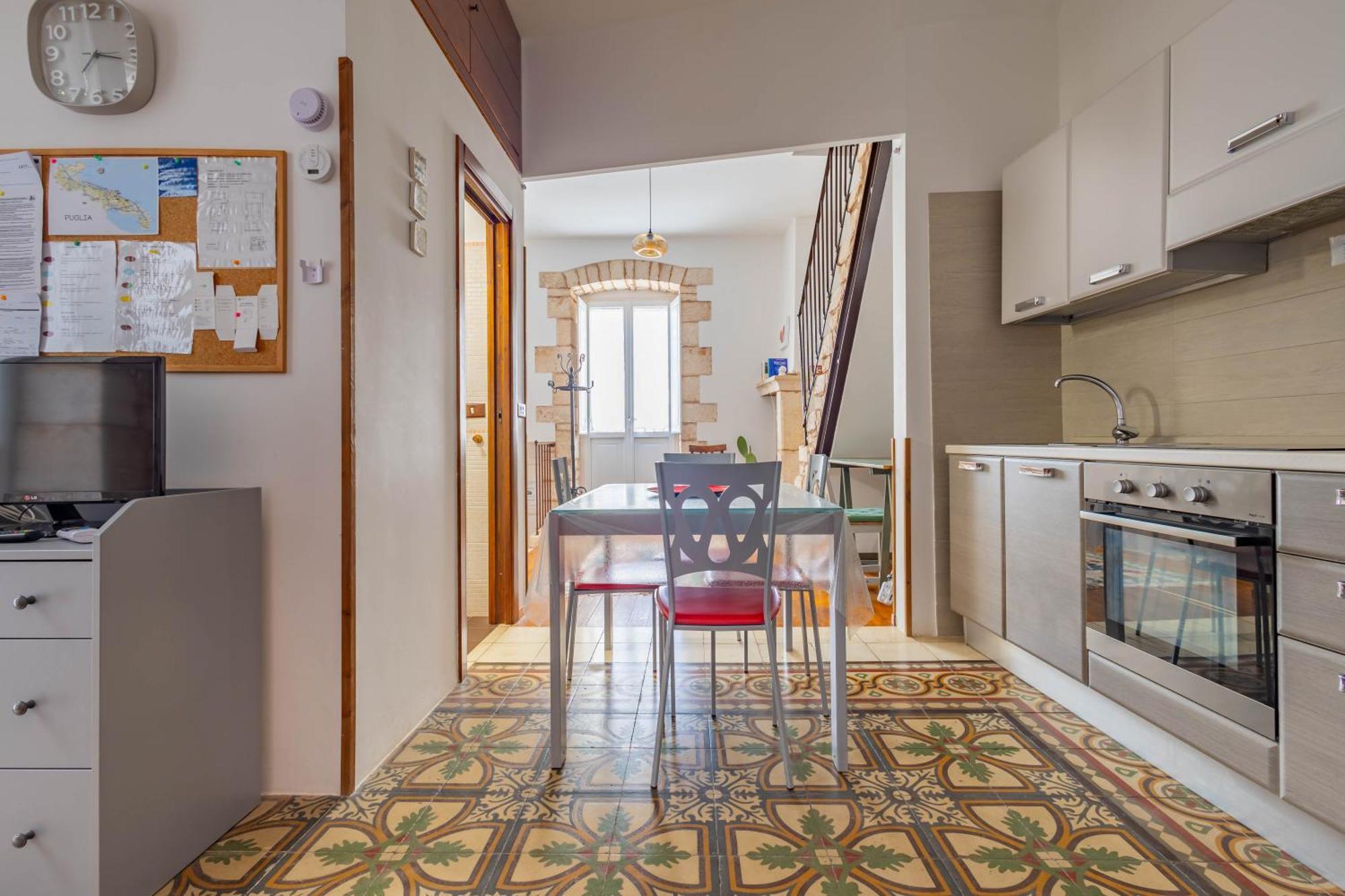 Antiche Mura Apartments "Nel Cuore Della Puglia"Bivani, Cucina, Terrazzo Turi Exterior foto